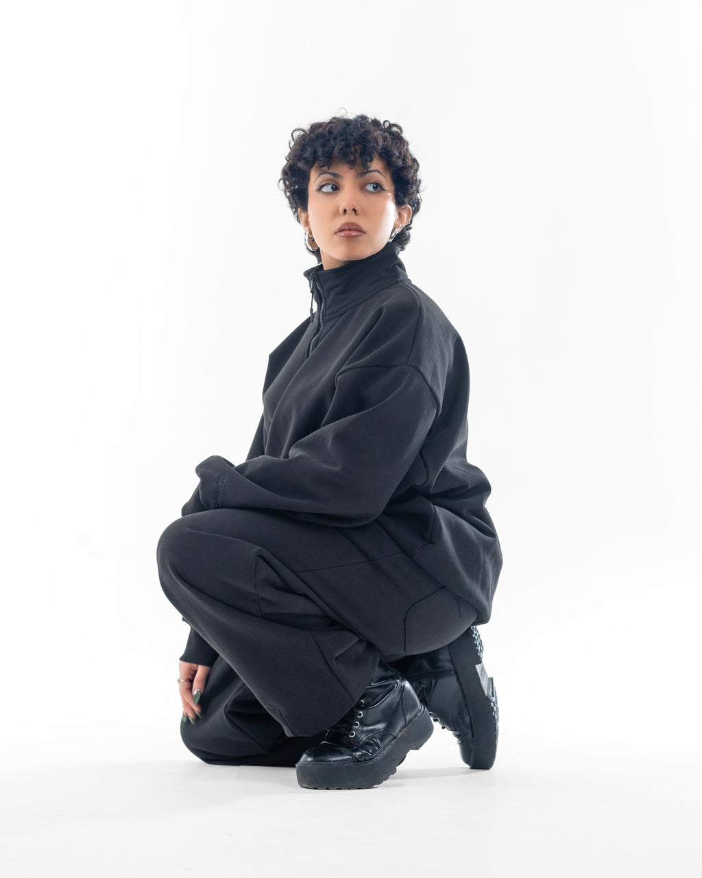 Oversized Mockneck Black